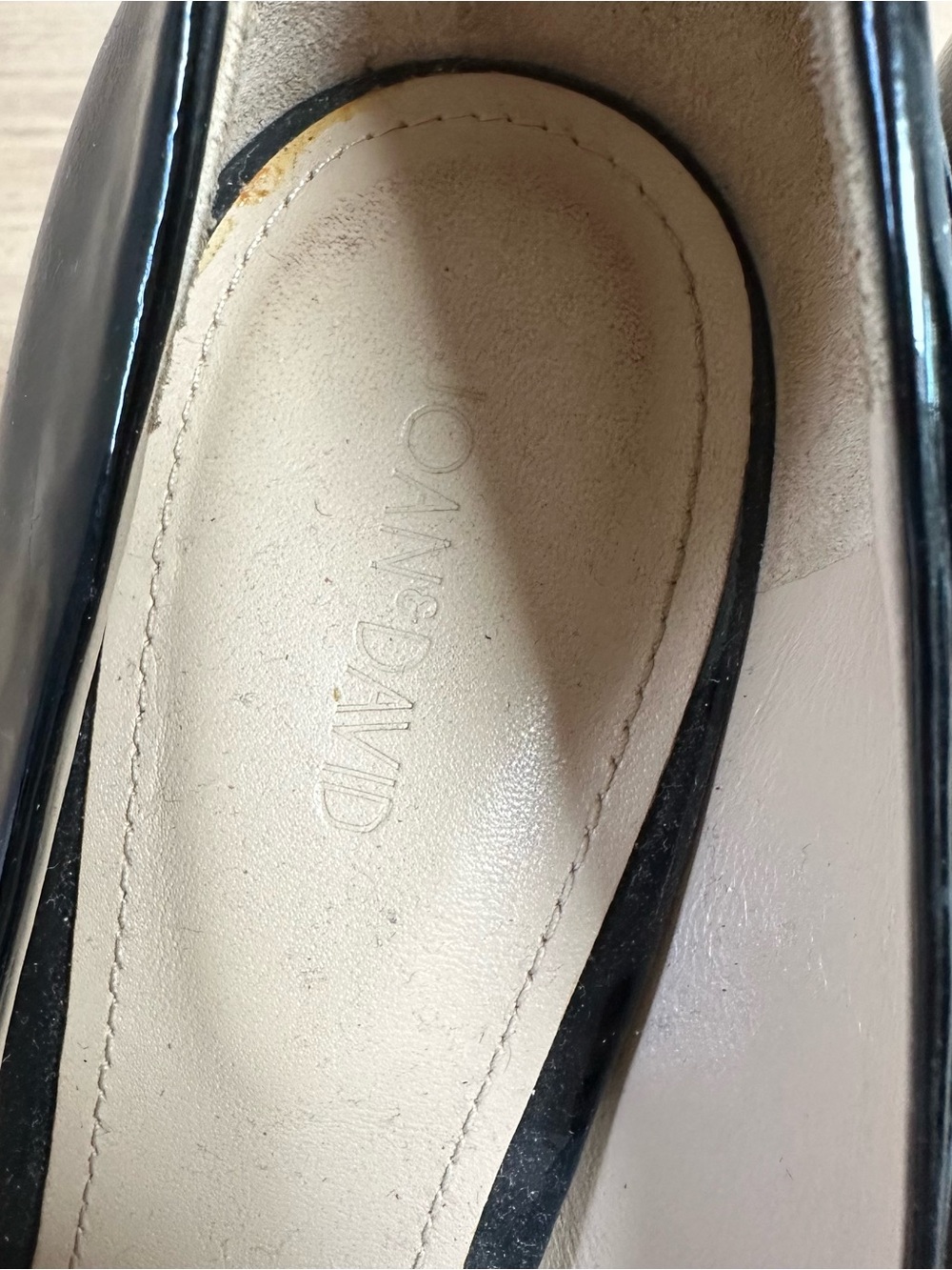 JOAN & DAVID - BLACK PATENT HEELS - SIZE 8 - Picture 5 of 6